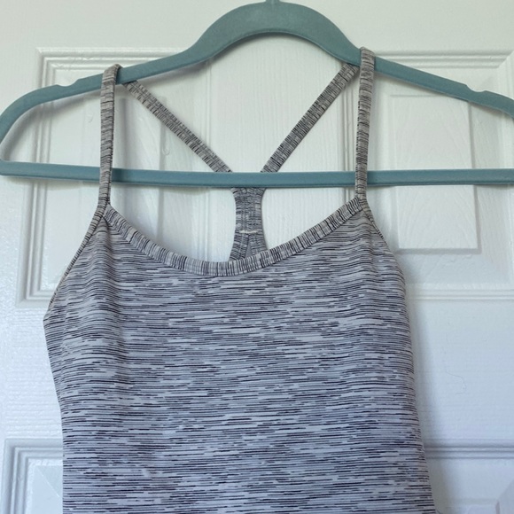 Lululemon tank top - Picture 1 of 2